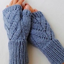 Fall for Free Fingerless Gloves