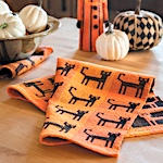 Black Cat Towels weaving pattern by Sherrie Amada Miller