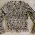 Five tips for using handspun yarn on a knitting machine