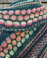 Killer Queen shawl made by january_one