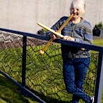Anne Eunson recreates her knitted garden fence for the Shetland Textile Museum