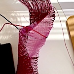 Weaving with muscle wire