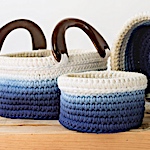 Ombré dyeing: dip-dyed baskets