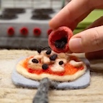 Pizza stopmotion animation using wool