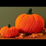 A cute crochet pumpkin